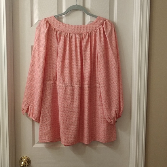 Blouse - Picture 2 of 7